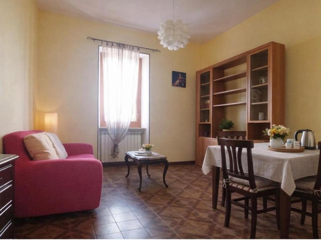 Due finestre sul cortile - Housity