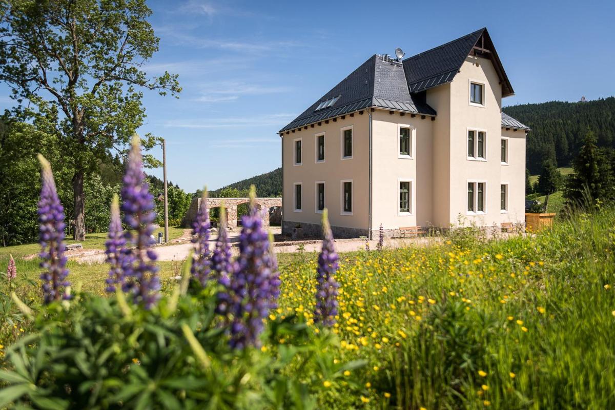 Alte Försterei Wildenthal in Eibenstock - Fewo 3 - Housity