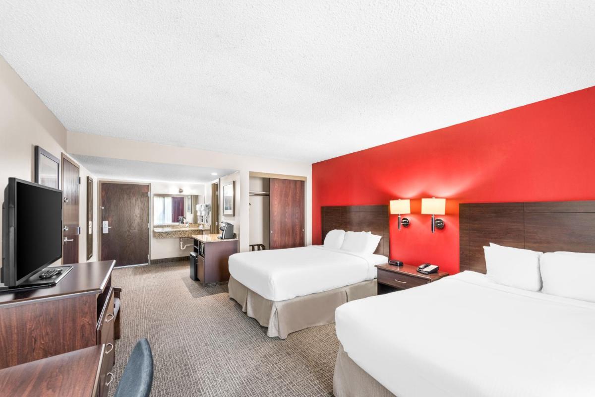 River's Edge Convention Center - Housity
