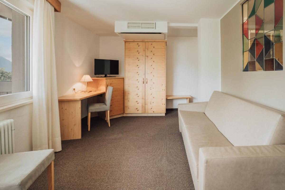 Hotel Lisetta - Housity