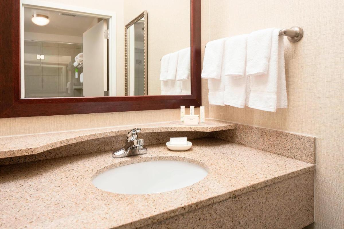 SpringHill Suites by Marriott Cheyenne - Housity