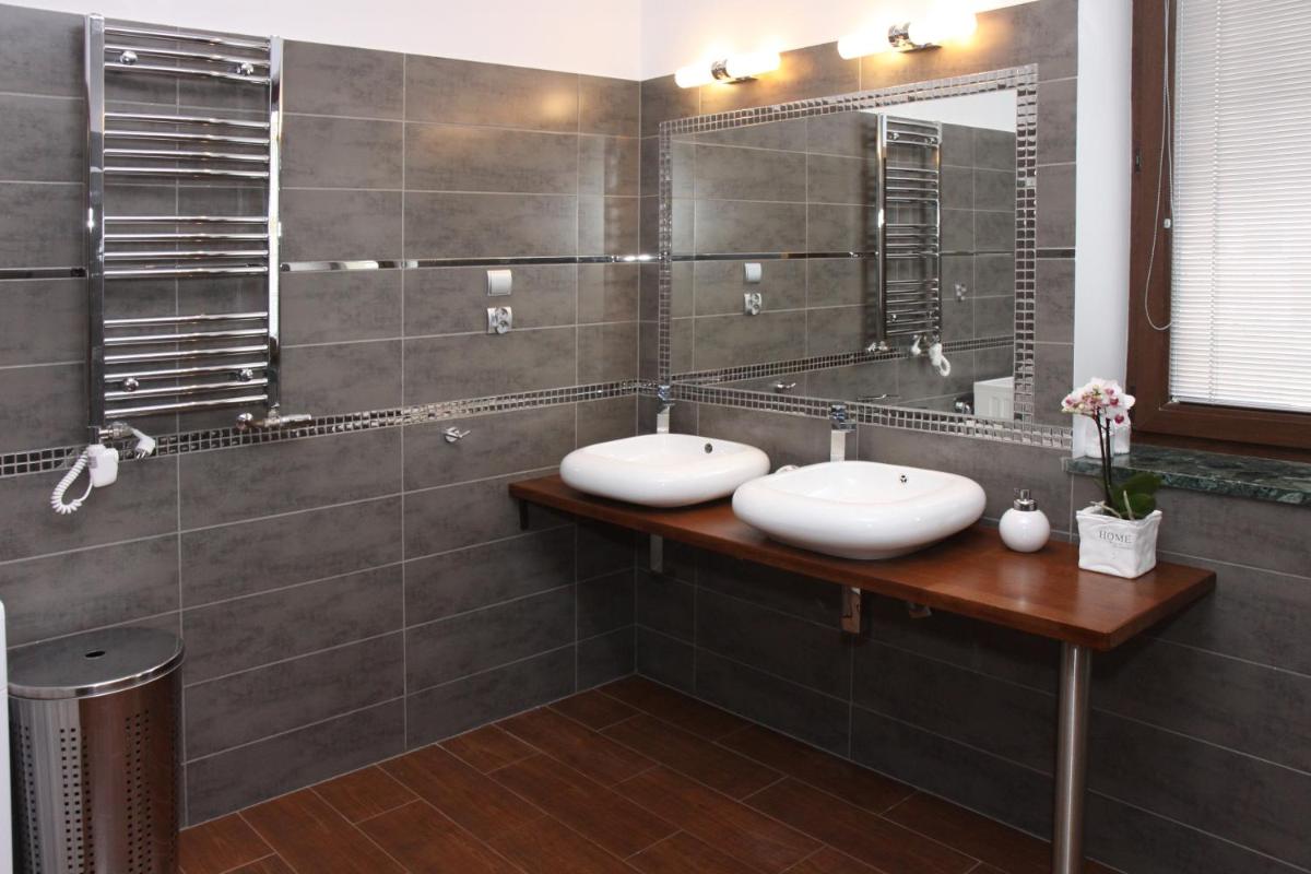 Jedynka Apartments - Housity