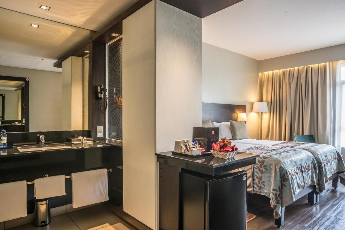 Eka Hotel Nairobi - Housity