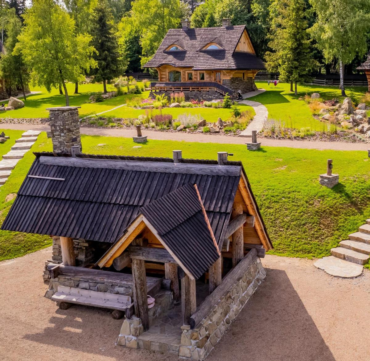 Groń-Kameralny domek z jacuzzi w górach-Osada Jaworzyny - Housity