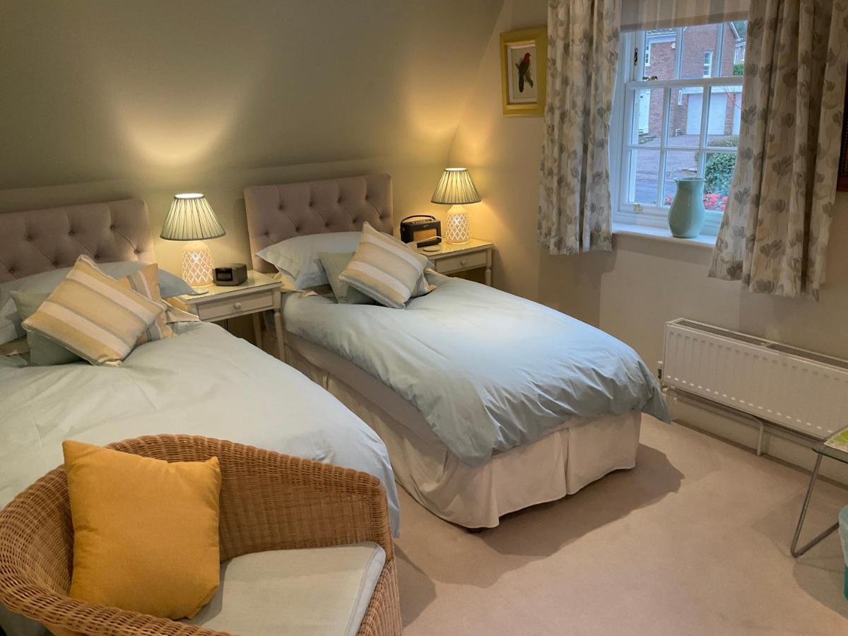 Broadwater Bed & Breakfast - Housity