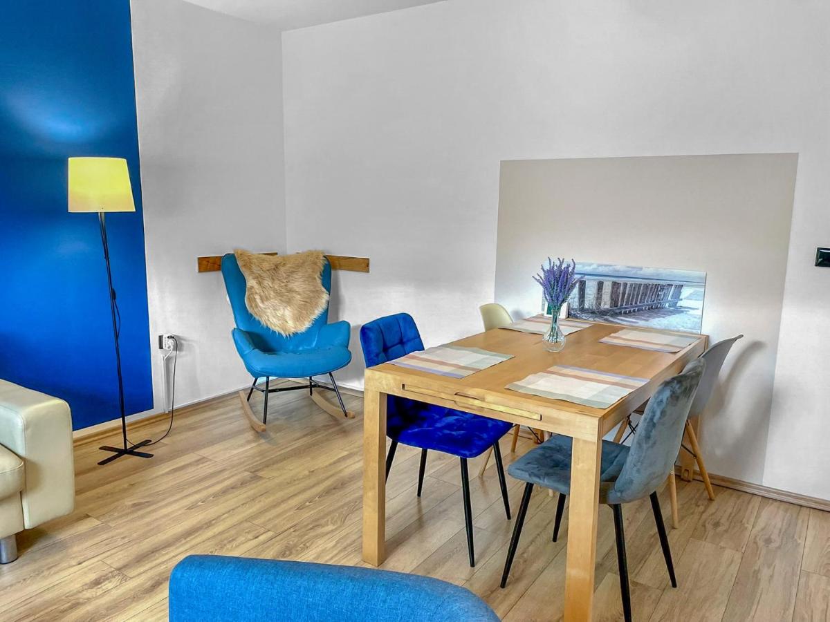 Kleine Auszeit Ferienwohnung nahe Bosenbergklinik mit Parkplatz, Haustiere willkommen - Housity