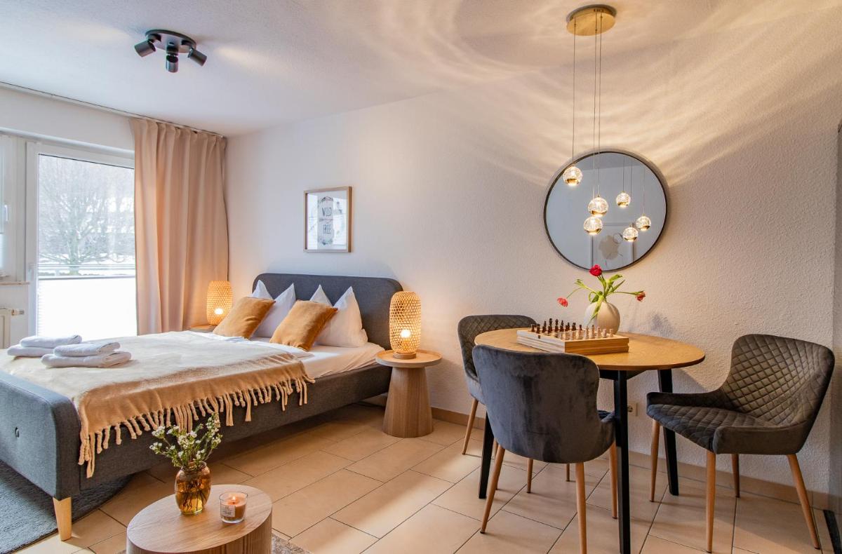 Modernes Apartment im Grünen I Balkon I WLAN I Stellplatz - Housity