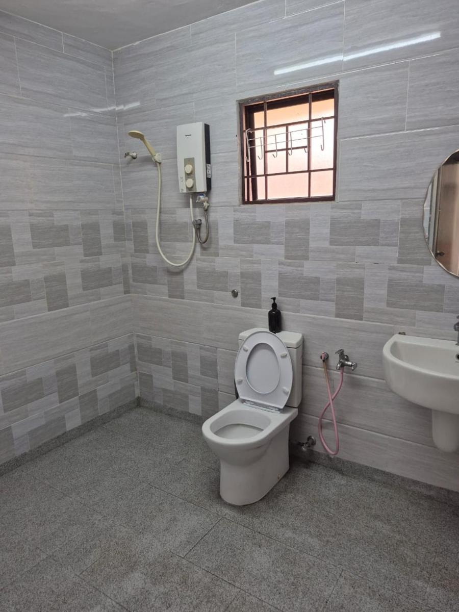 Lot 1281, Villa D'Amour - Hizvo