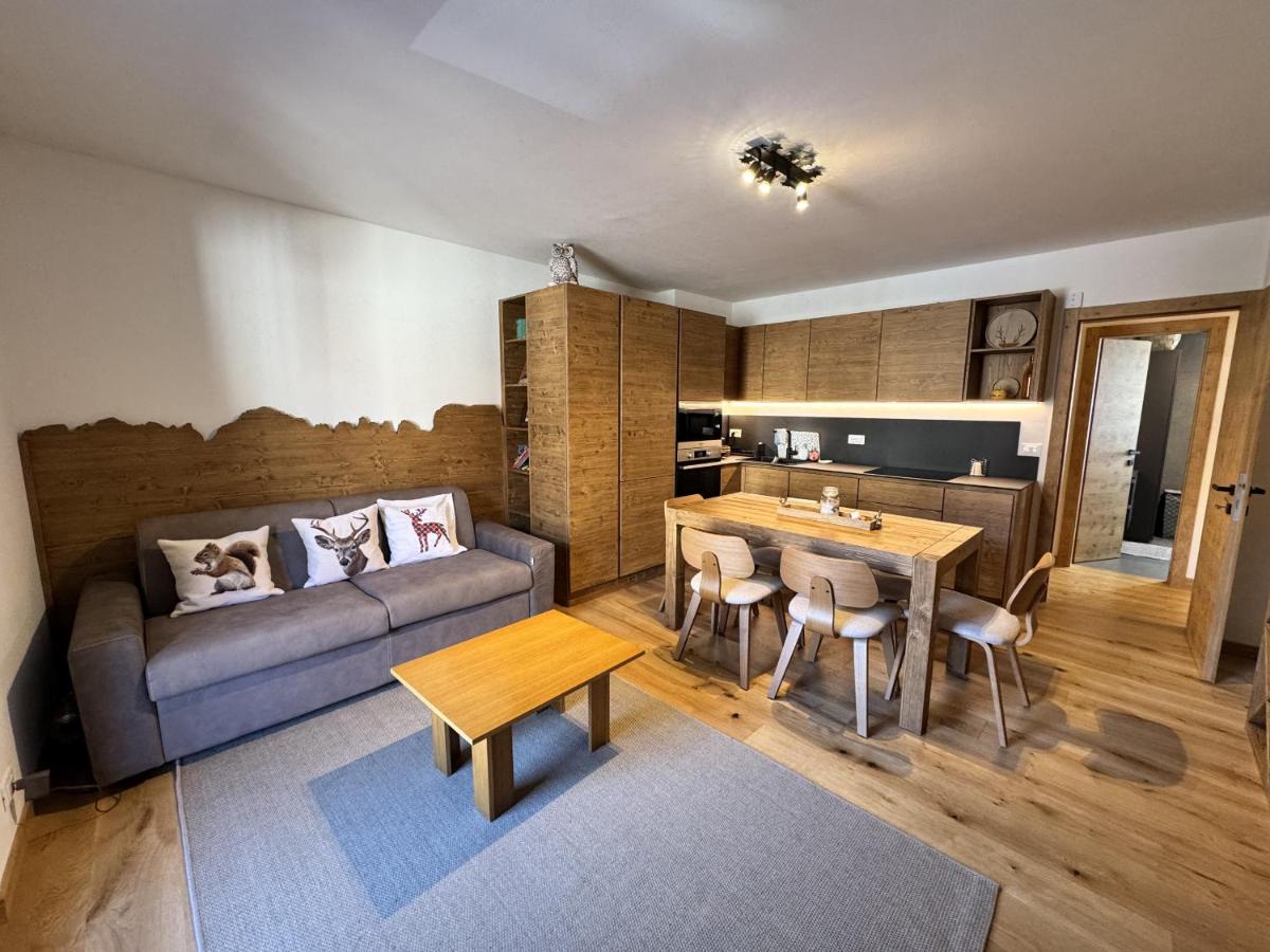 Trilocale con balcone San Gerolamo 055 - Housity