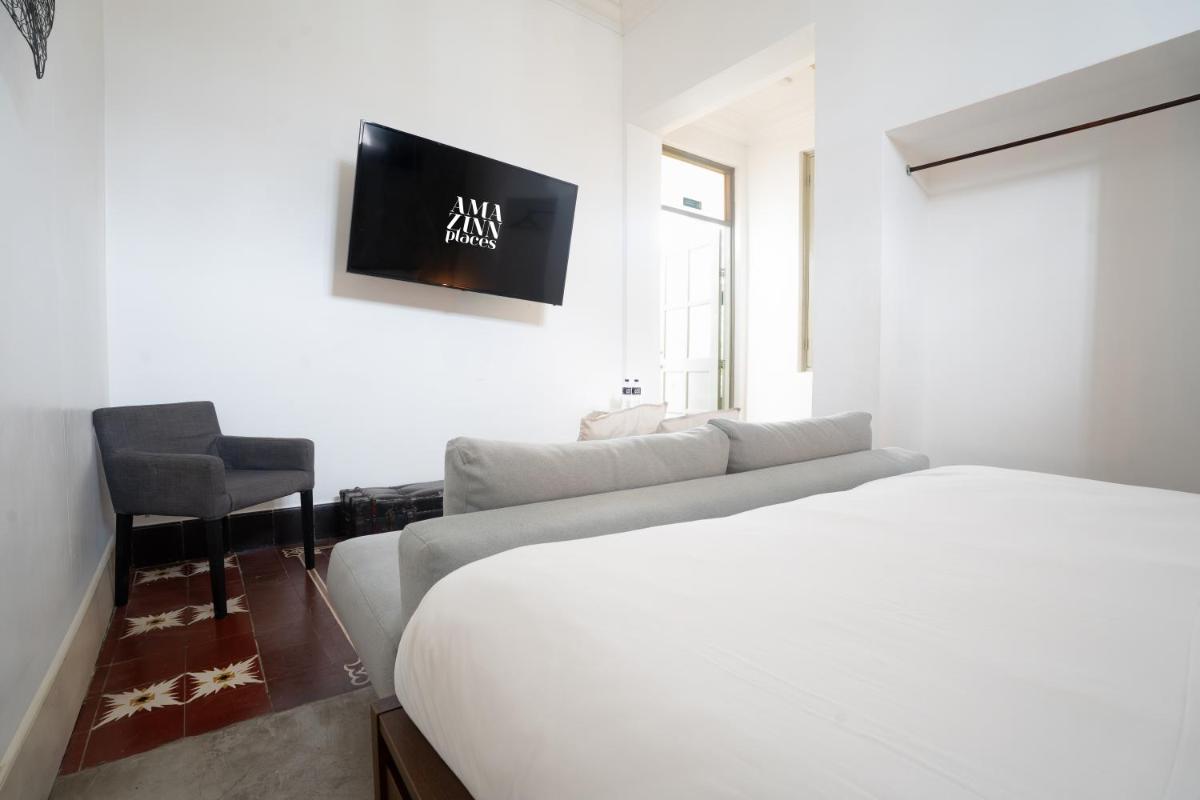 AmazINN Places Rooftop and Jacuzzi VII - Hizvo