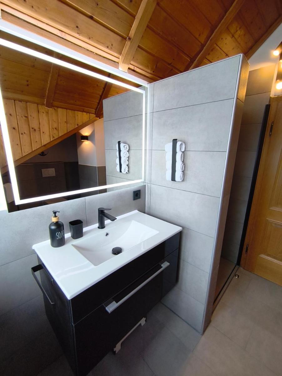 Ferienwohnung Burgzauber Burghausen nahe weltlängste Burg zentral 24h Check in - Housity