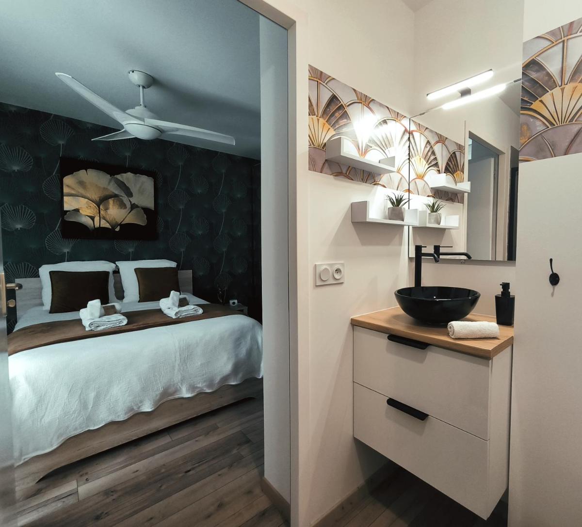 Les Treilles de Salies - Spa et sauna intérieur - Housity