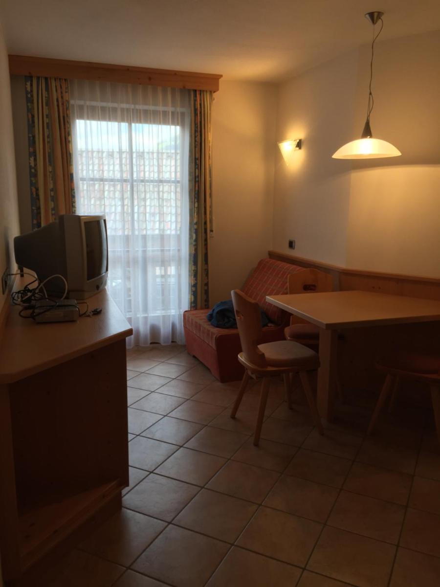Garni Cristallo - Housity