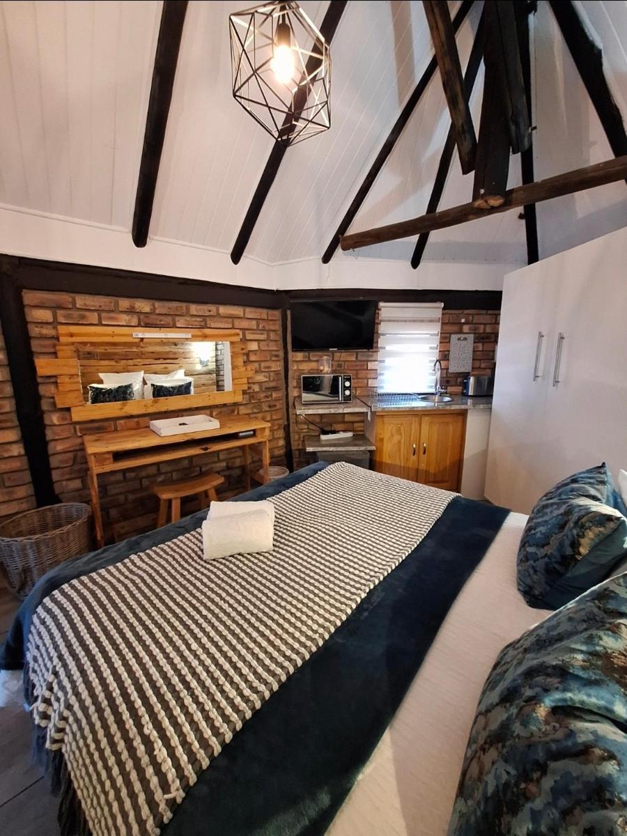 The Spare Room Cottage - cosy and private - Hizvo