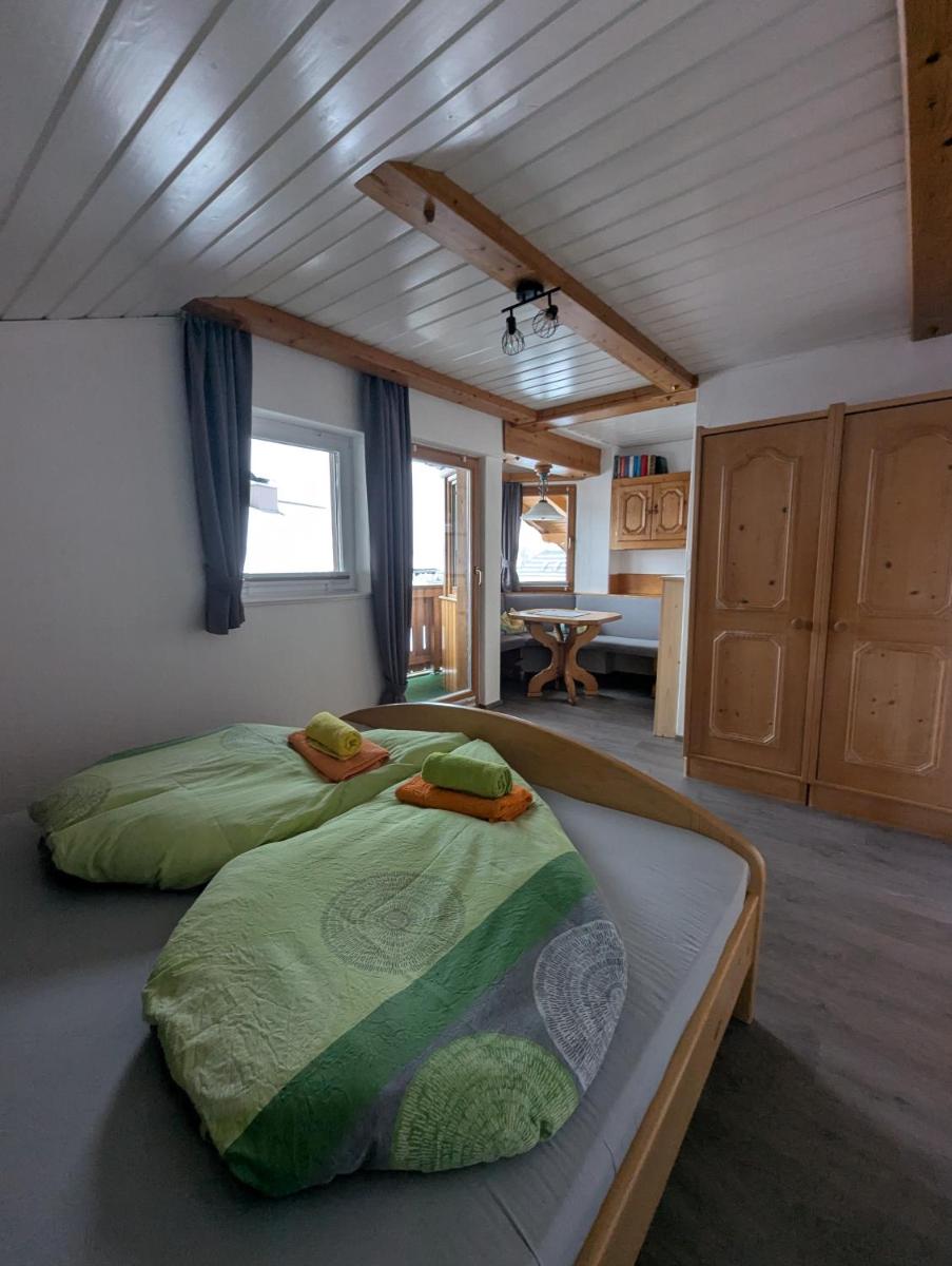 Haus Alpenglühn - Housity