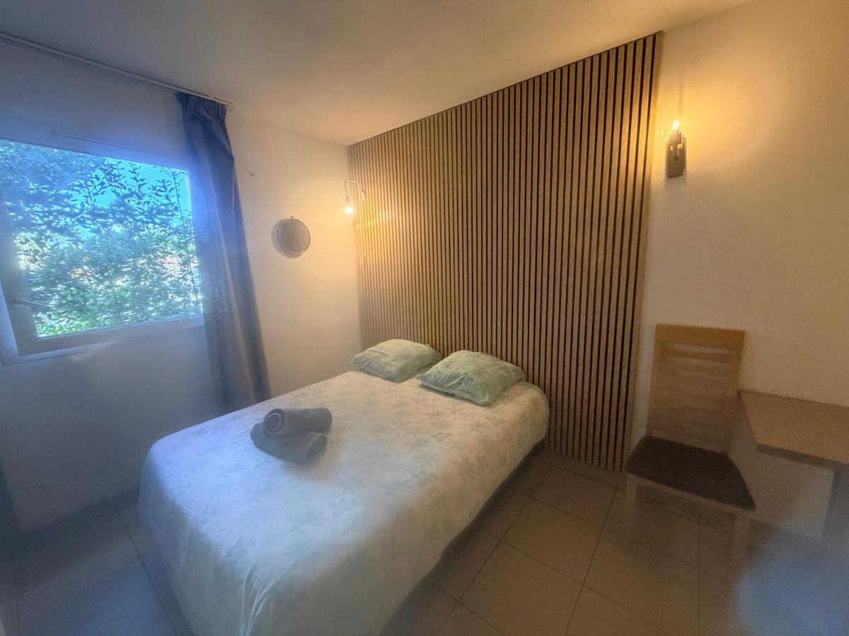 Le clos d'Aix studio 102 parking et piscine gratuite - Housity