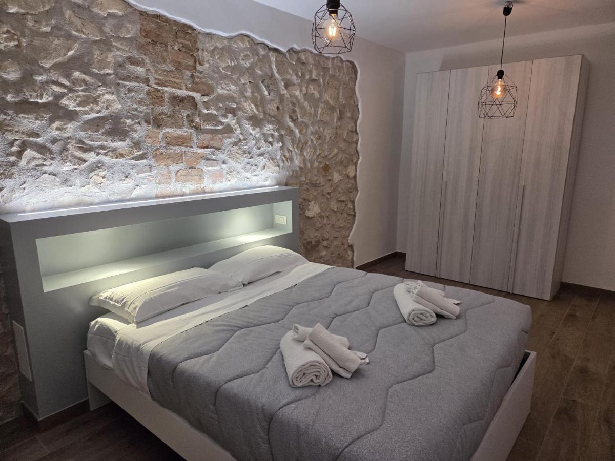 La Casa dei DOGI - Housity