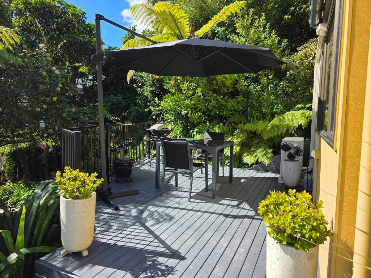 Beautiful Apartment Surrounded by Native Bush - Housity