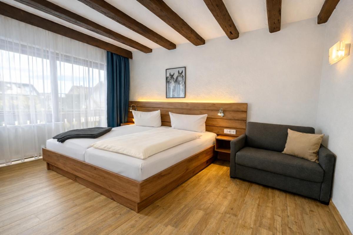 Hotel Reiterhof-Altmühlsee - Housity