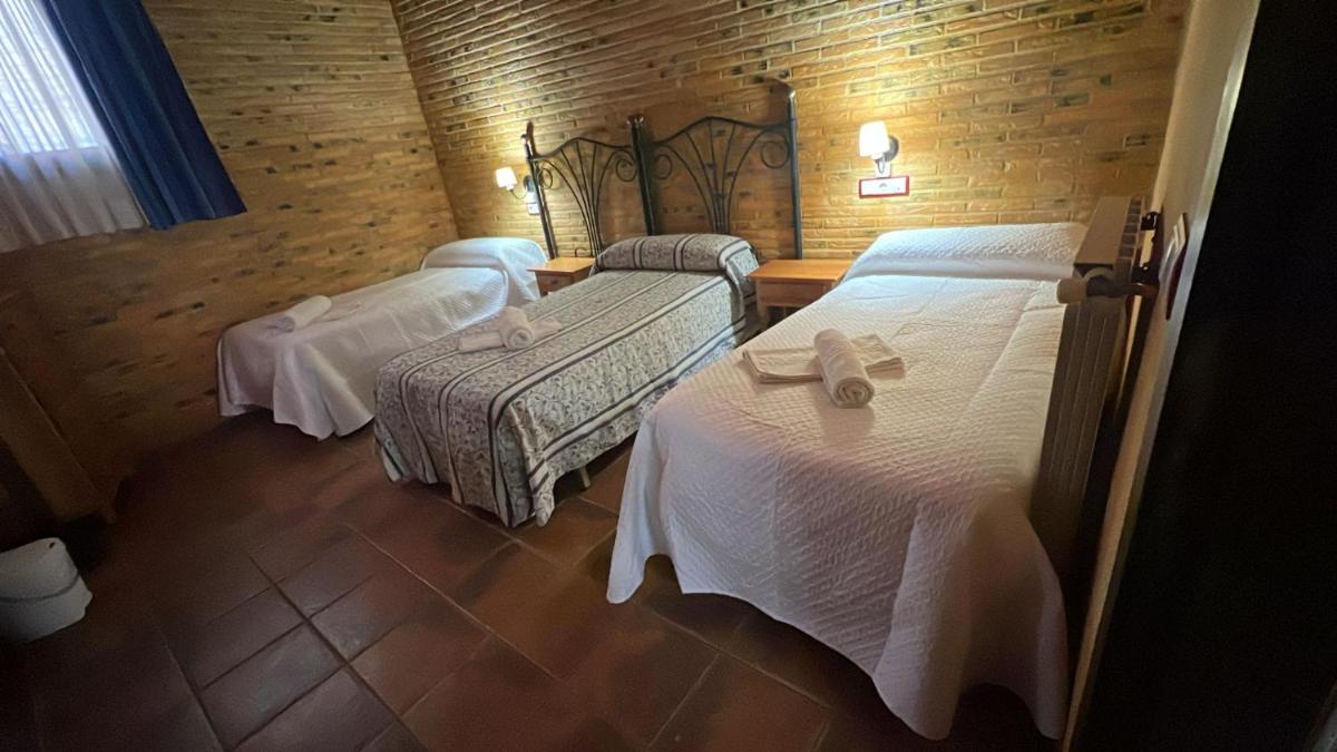 Hostal meson del rey - Housity