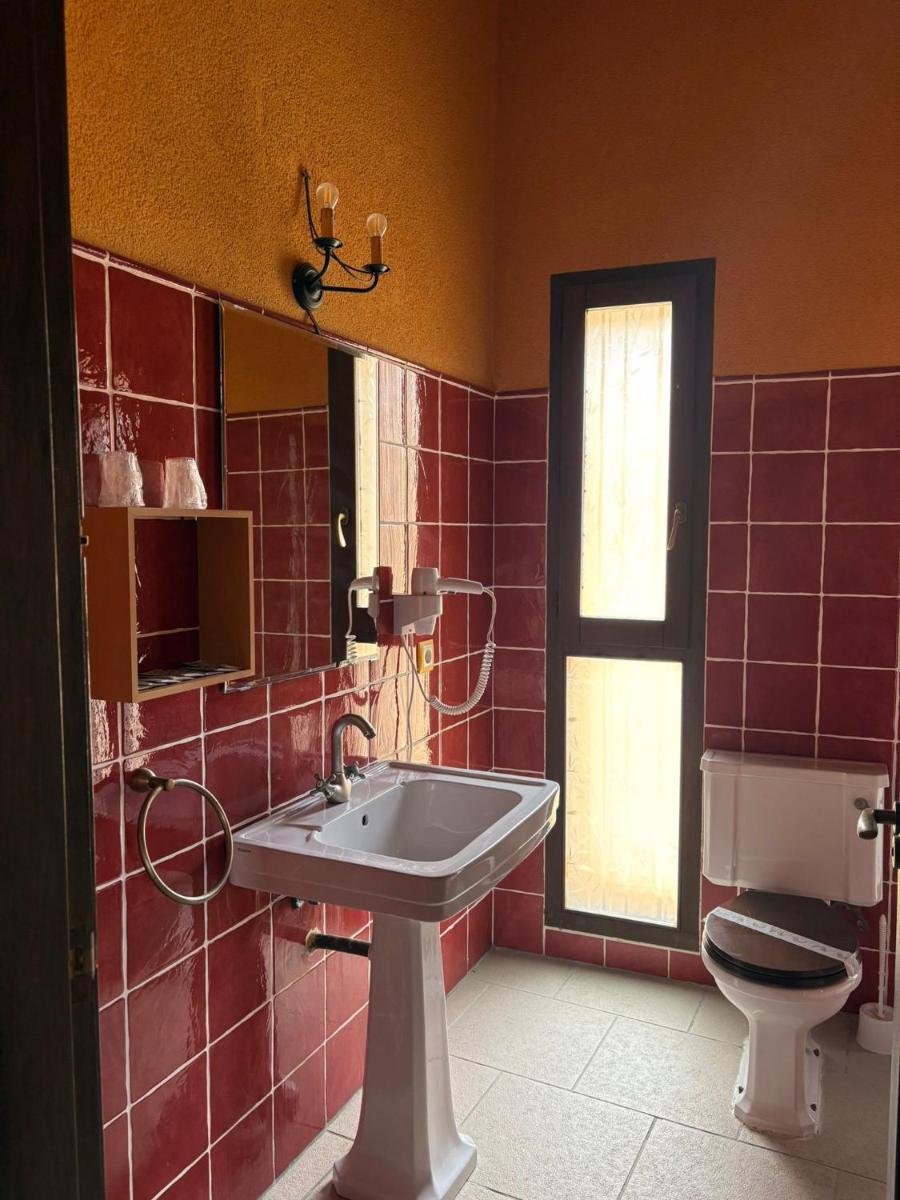 Hostal meson del rey - Housity