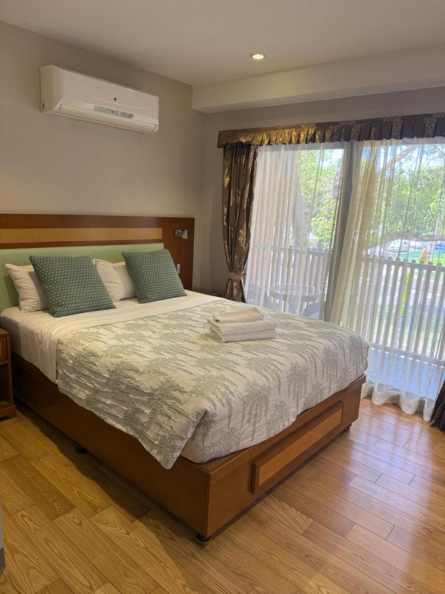 Melrose Apartments - Housity