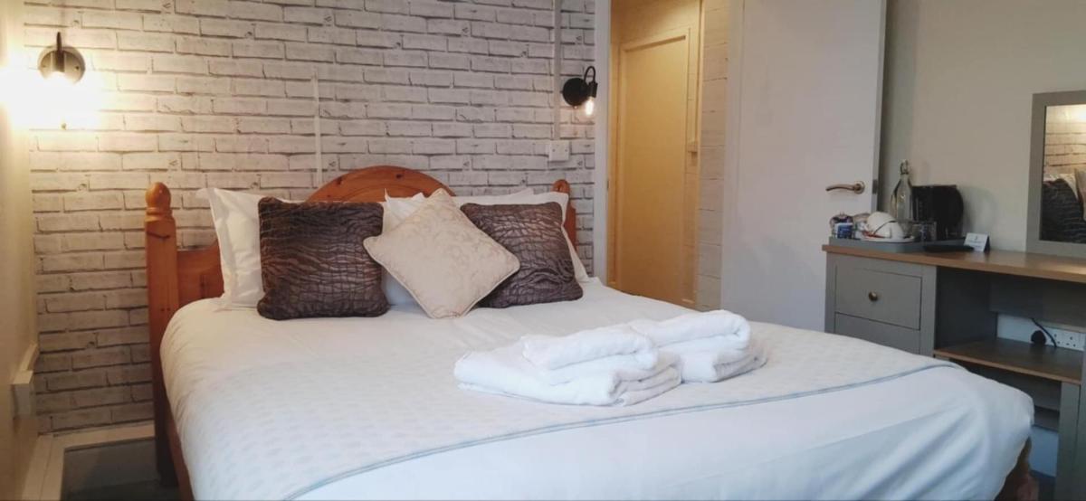 The George Inn - Housity