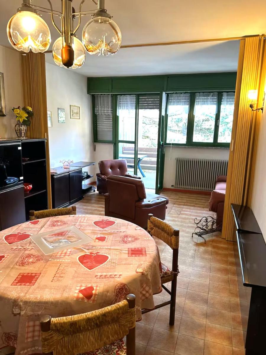 Trilocale Prealpi - Housity