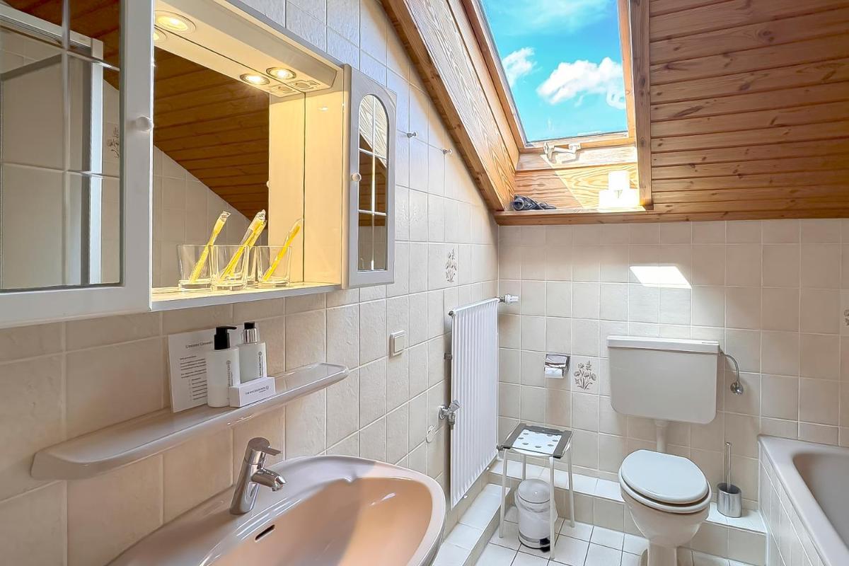 Haus Roseneck mit gratis Zugang zur Jod-Sole-Therme - Housity