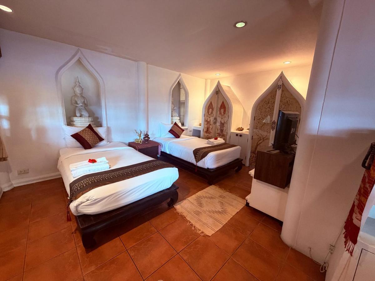 Ayutthaya Garden River Home - Housity