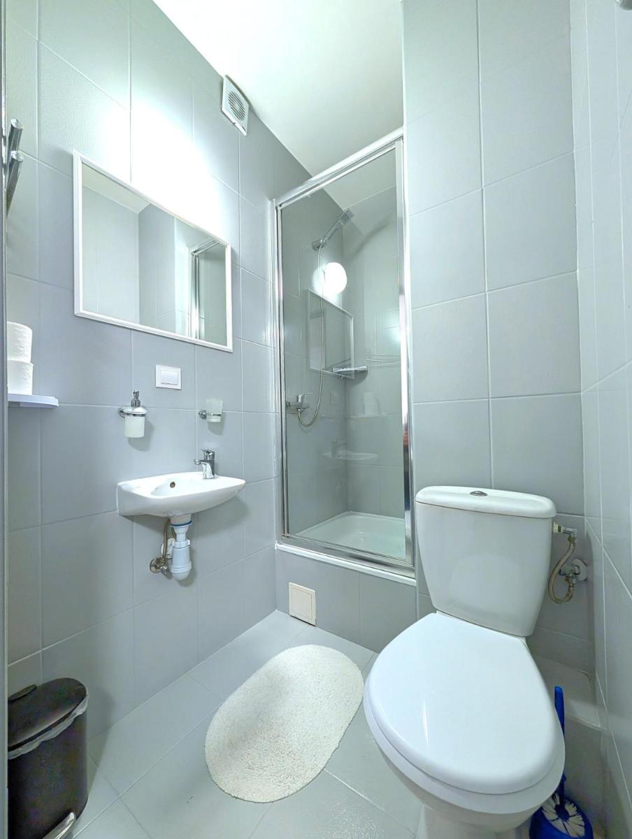 Hotel Zacisze - Hizvo