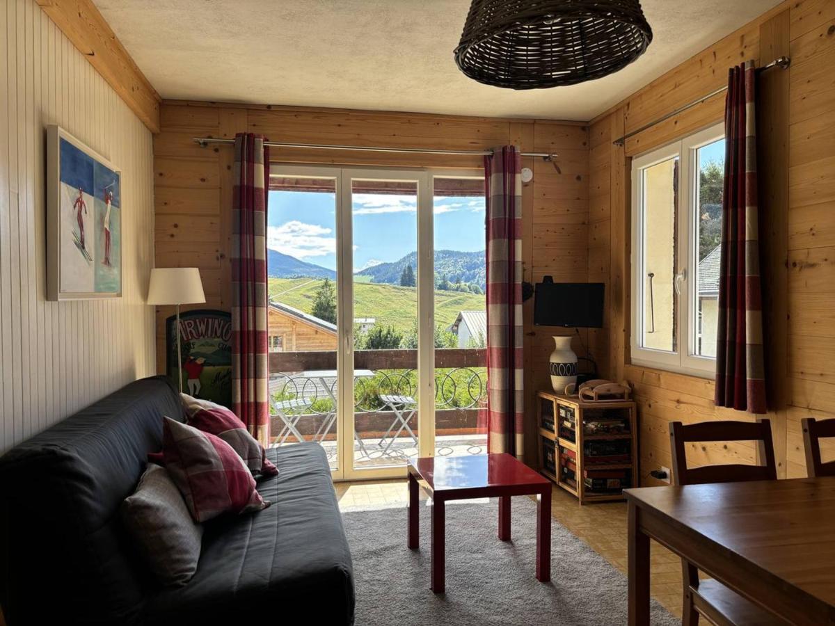 Charmant appartement fonctionnel près du centre bourg, balcon et parking gratuit - FR-1-548-2 - Housity