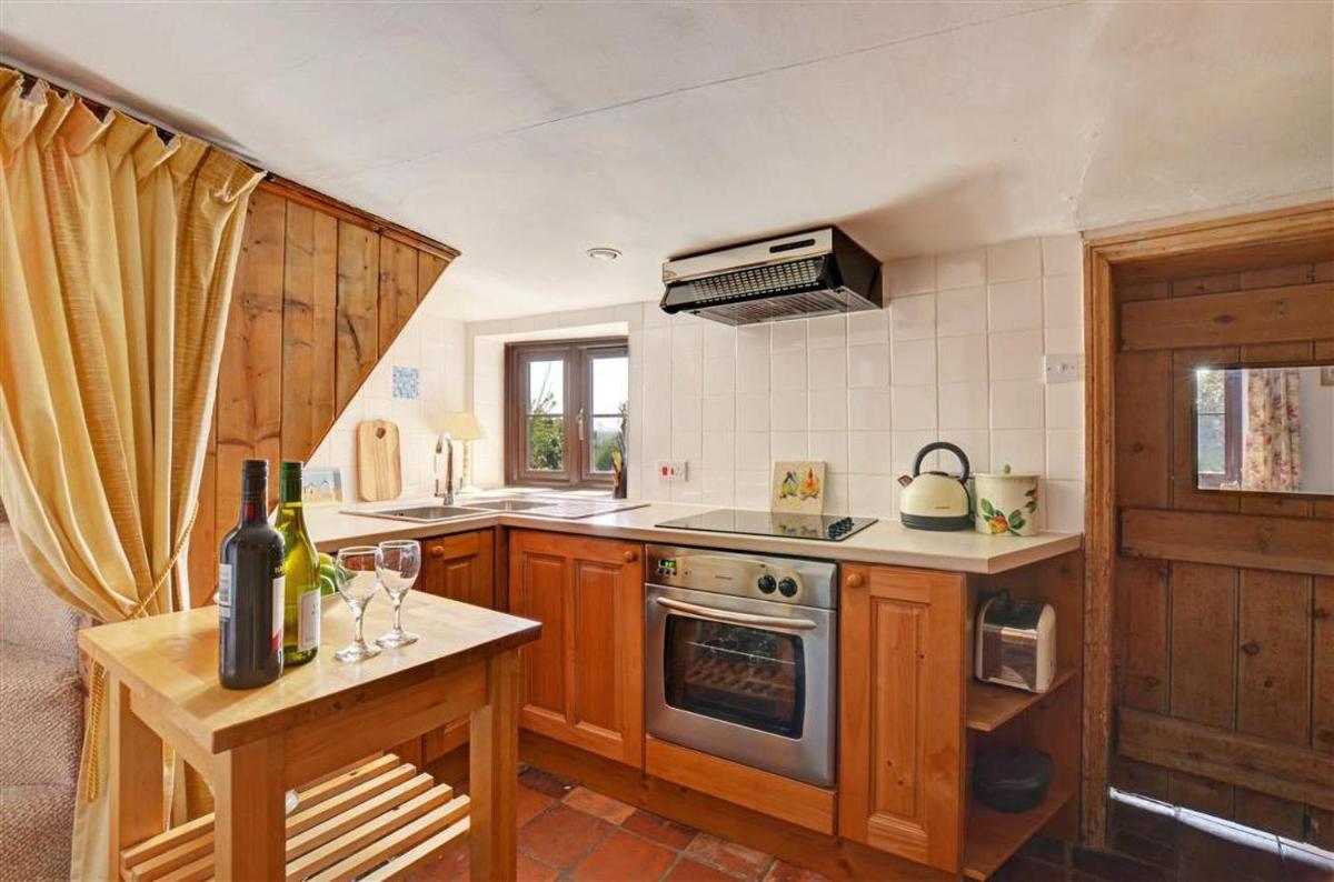 Poppy Cottage - Housity