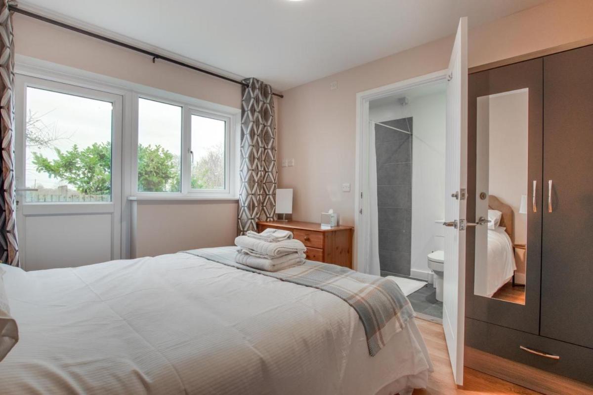 3 Bed in Great Waldingfield oc-ac2 - Housity