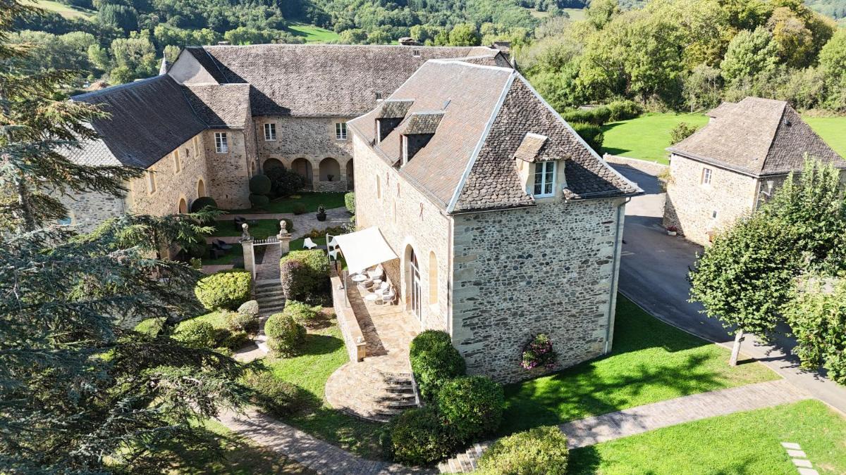 Jardin de l'établissement Château de la Falque, The Originals Relais