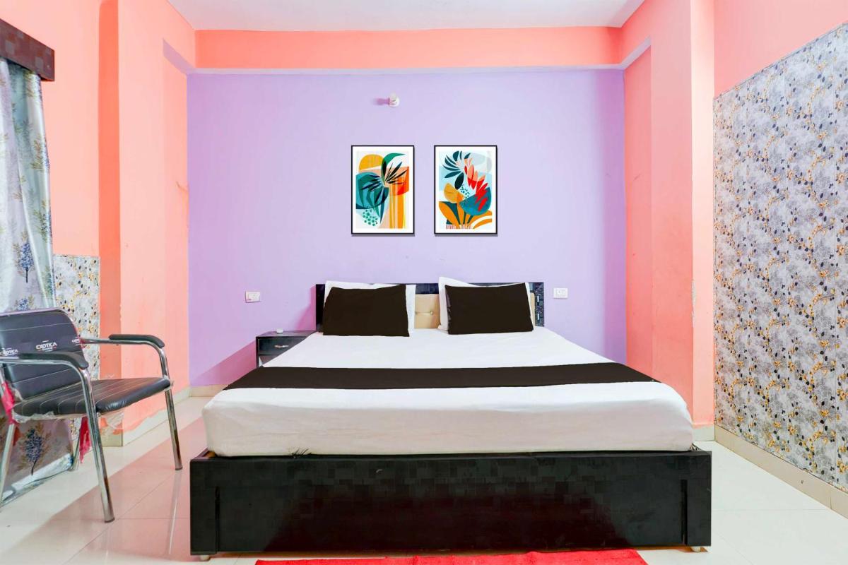 OYO The Suncity Hotel - Housity