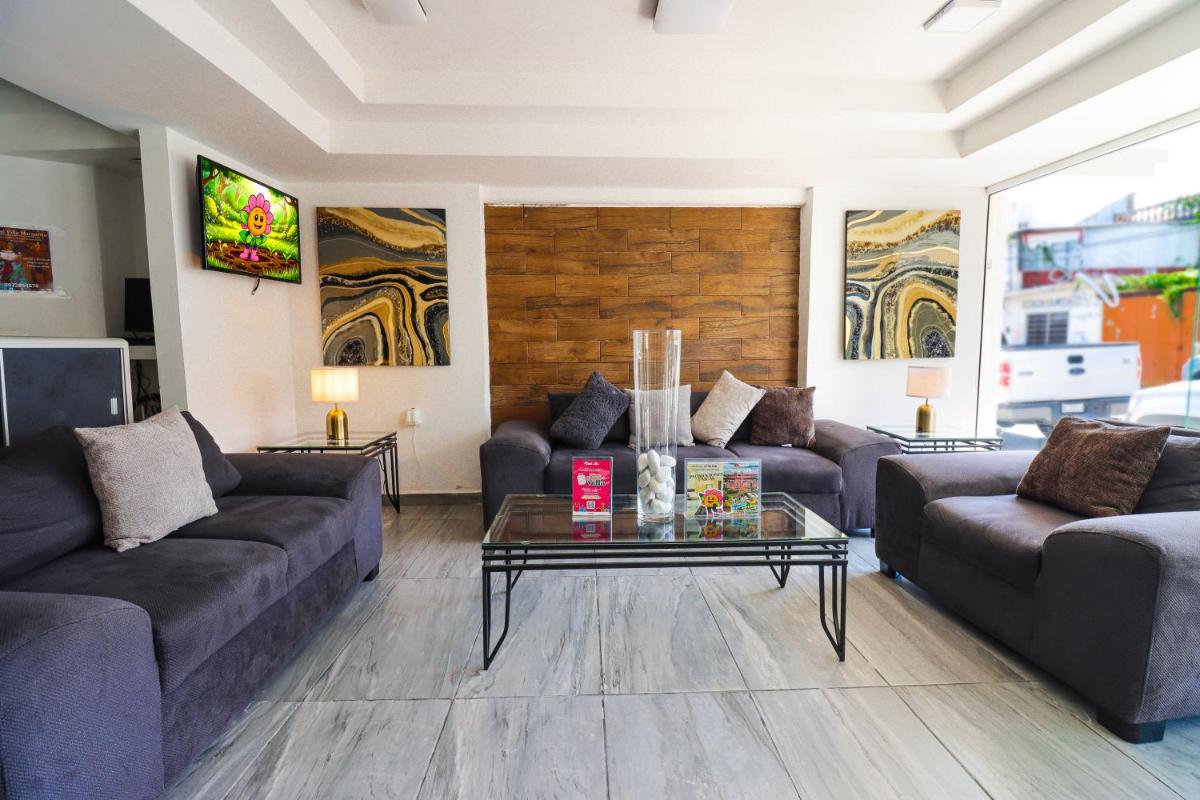 HOTEL VILLA MARGARITAS - Housity