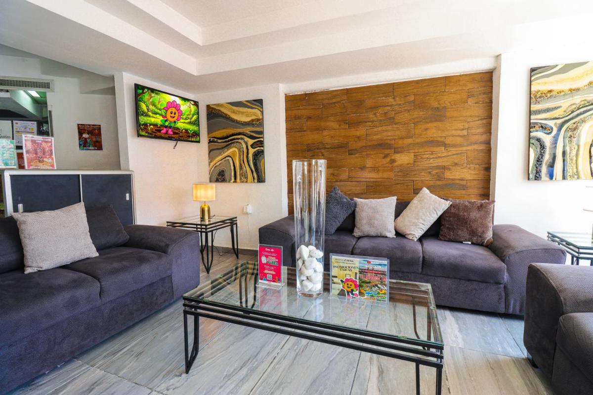 HOTEL VILLA MARGARITAS - Housity
