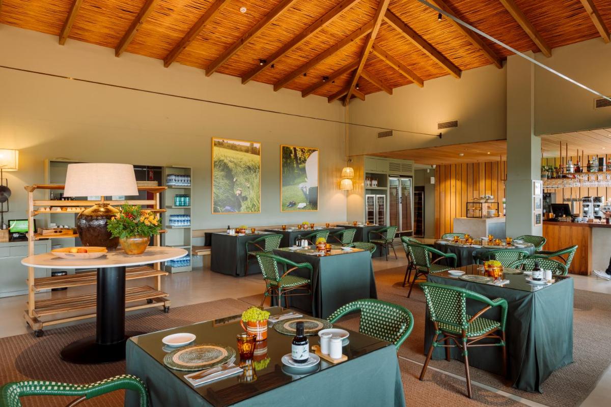 Empordà Golf Resort - Housity
