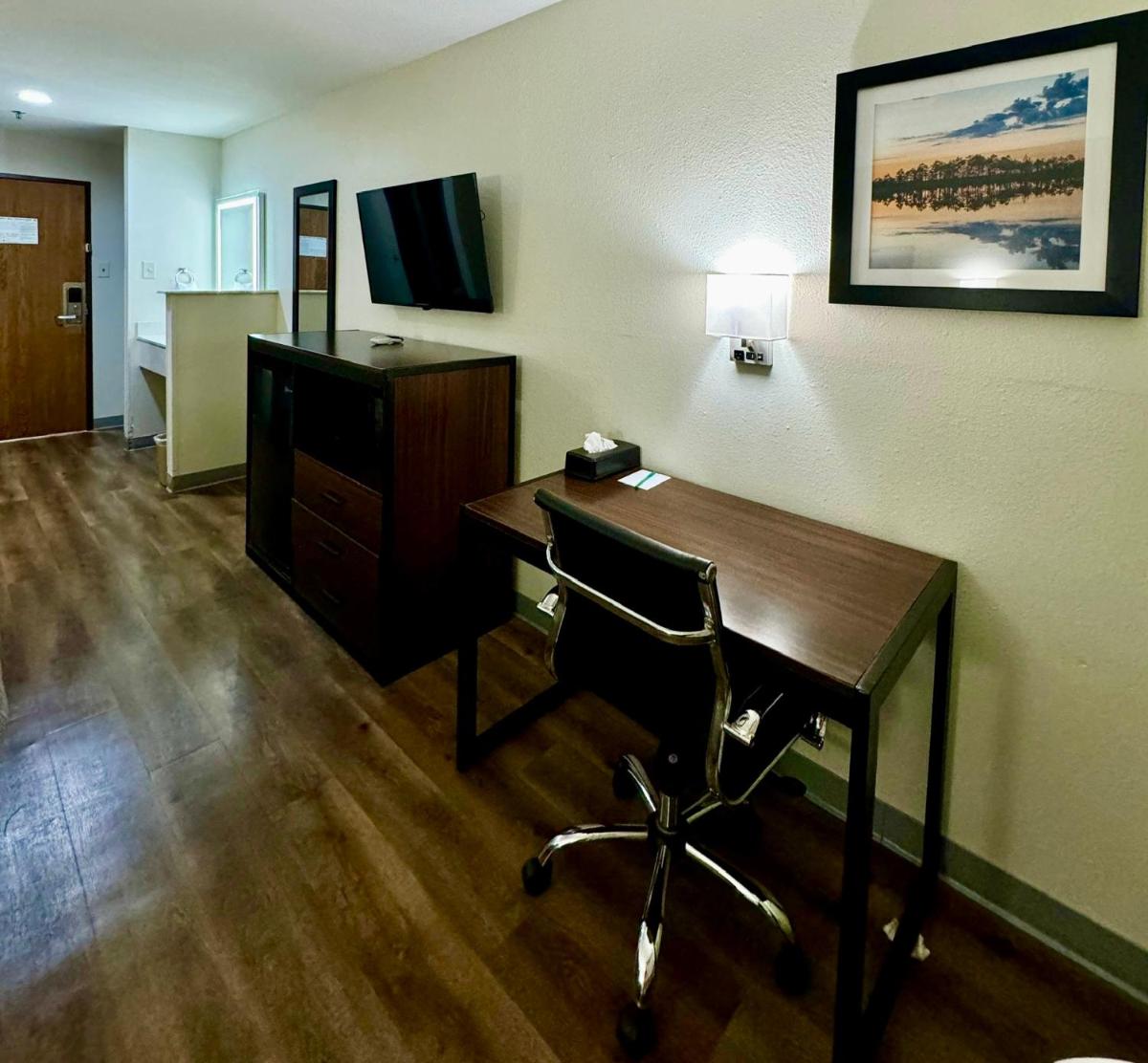 Quality Inn Sulphur - Lake Charles - Housity