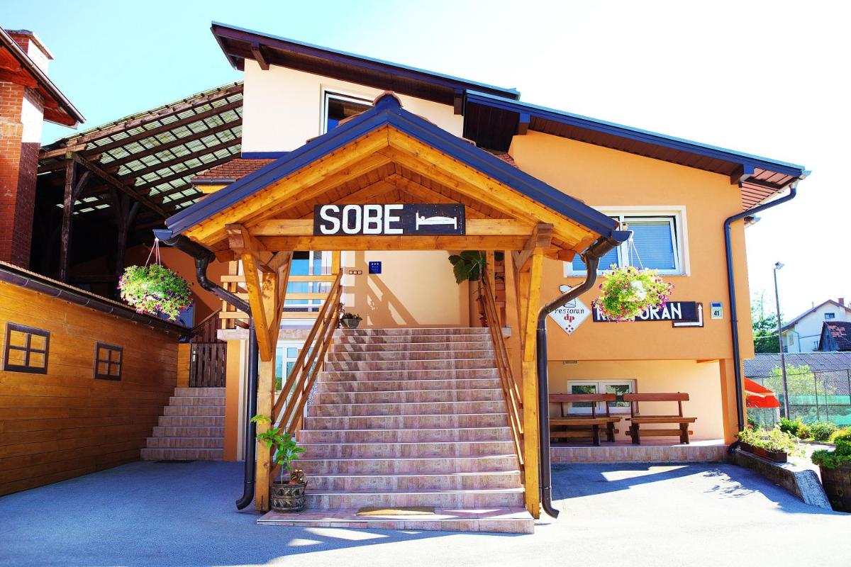 Bed and Breakfast Restaurant DP - Housity