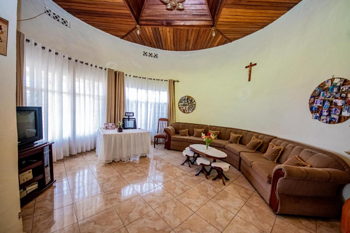 Nazareth Guest House - Housity