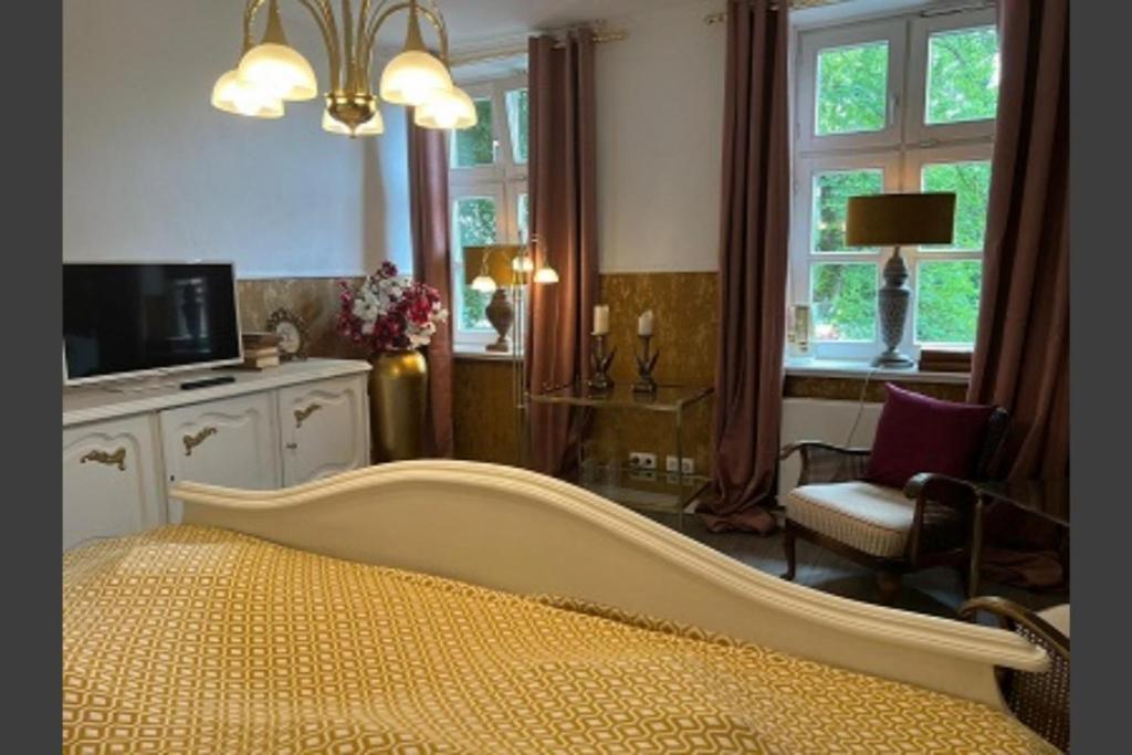 Studio-Apartment Rektor Suite 26 am Saseler Markt renoviert - Hizvo