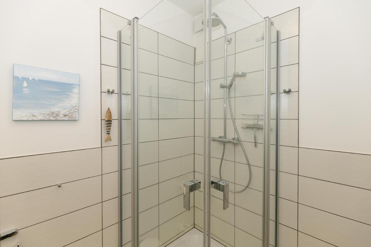 Schöne Ferienwohnung in Kühlungsborn Ost - Strandstraße - Housity