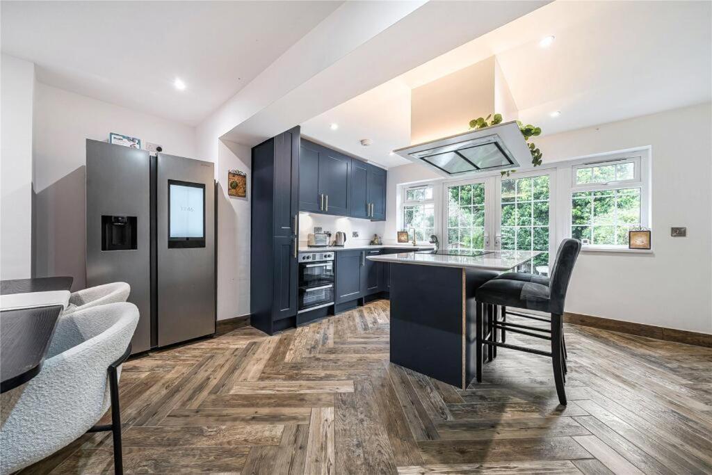 Parkgate Cottage Countryside Stay at Chelsfield Retreat - Housity