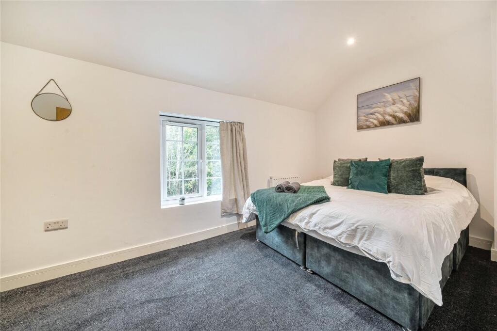 Parkgate Cottage Countryside Stay at Chelsfield Retreat - Housity