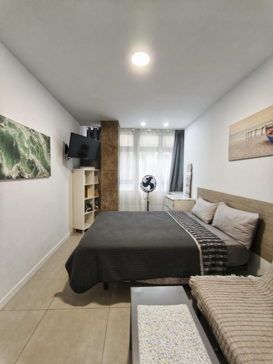 Playa de Las Canteras & Puerto Loft - Housity