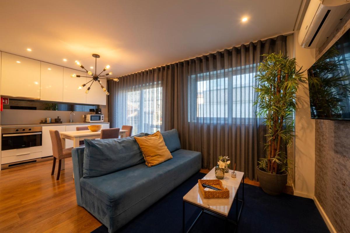 Braga Center Apartments - São Vicente - Housity