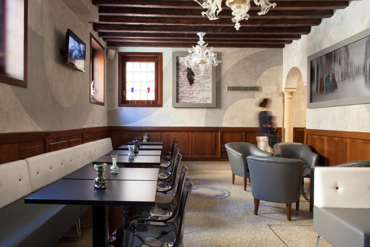 Hotel Ca' D'Oro - WENICE Deep Culture - Housity
