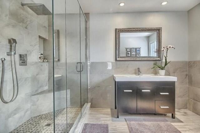 Stylish & Spacious Guesthome With More Than Essentials - Housity